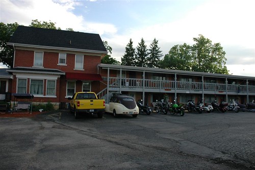 L & M Motel