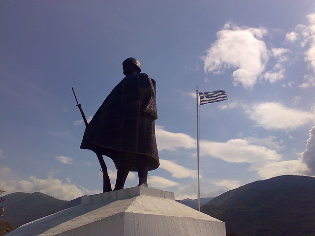 Statue of the Greek soldier at Kalpaki