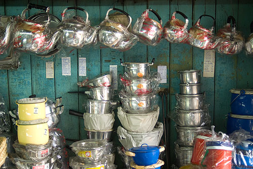 Chiang Heng, a third-generation kitchen supplies store on Th Charoen Krung, Bangkok