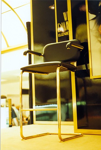 Liz Taylor's Chair at Macy's San Francisco. (10/11/1991)
