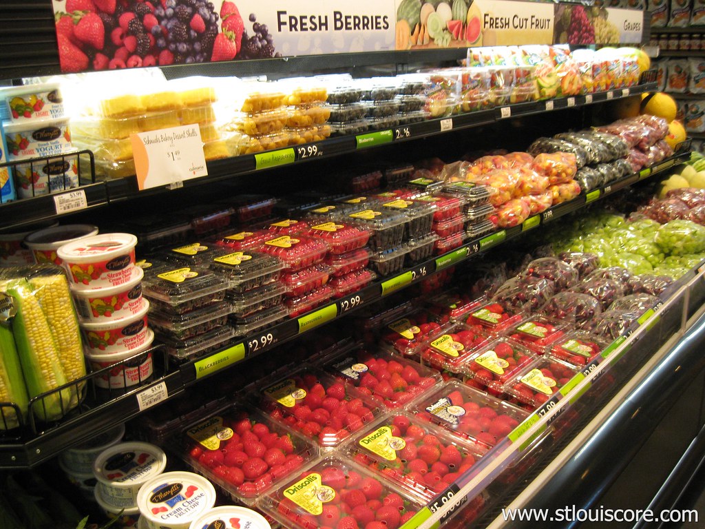 Downtown St. Louis - Schnucks Culinaria Grocery Store Opens - SkyscraperPage Forum