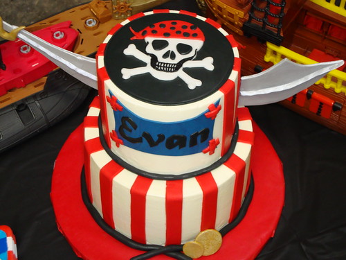 pirate cake 006 by TheCakeChic