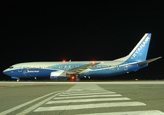 Ryanair (Dreamliner) B737-8AS EI-DCL GRO 25/11/2004