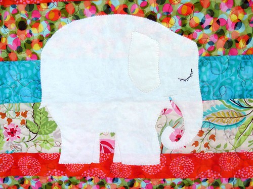 bright quilt elephant