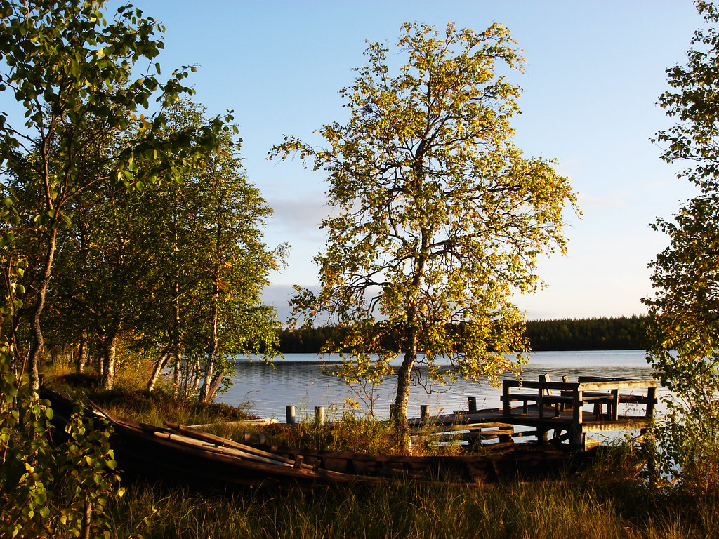 Evening mood at Huttujärvi
