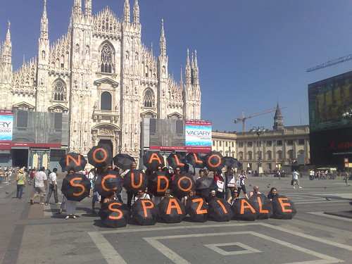 No allo Scudo Spaziale - Milano
