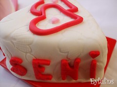 Kalp -Seni Seviyorum pastası..