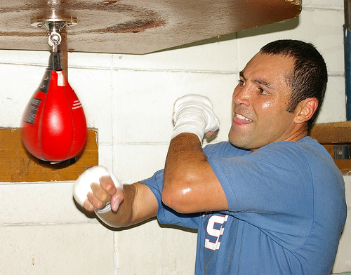 oscar de la hoya wife pictures. Oscar de la Hoya (Training)