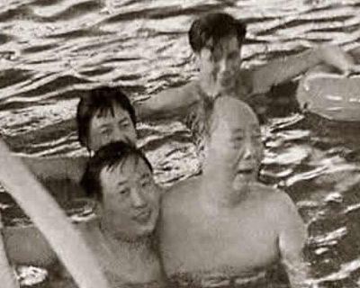 中國最高領導人毛澤東游泳 中國共產黨主席 Swim