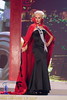 Miss Albania disfrazada de drácula vampiresa
