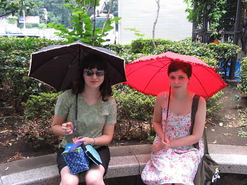 Callie and Sofie with parasols