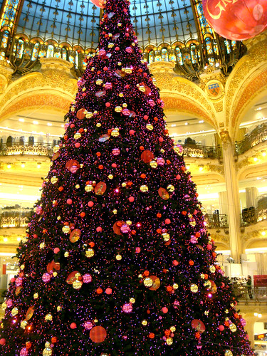 christmas tree galeries lafayette paris 2008