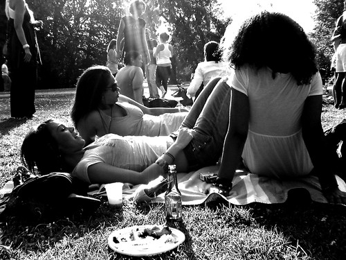 Picnic in the park, yummie  :)