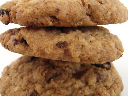 09-08 oatmeal raisin cookie