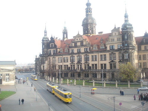 Tramvies pel centre de Dresden