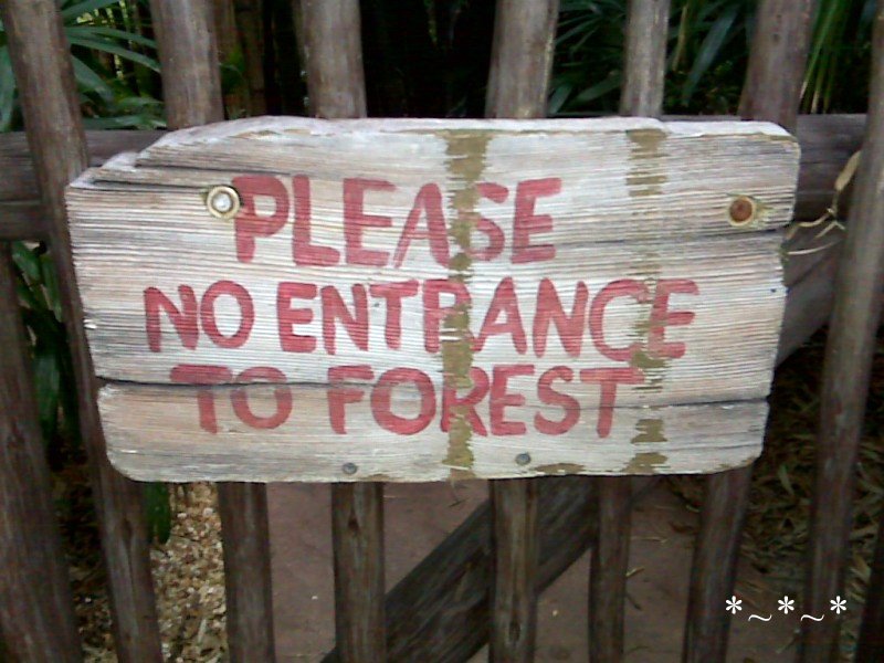 IMG01447-Maharajah-Jungle-Trek-Please-No-Entrance