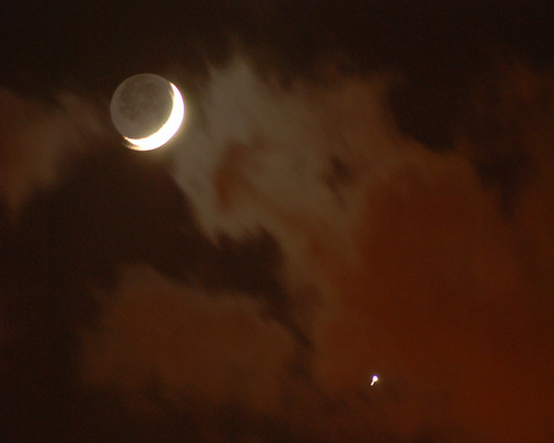 Moon, Jupiter and Venus in Clouds