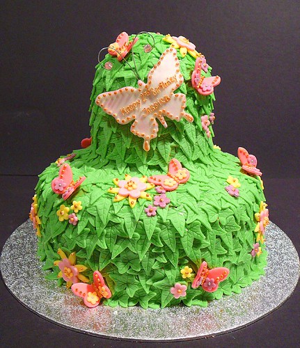 Birthday Cake 22 Years. Jessica#39;s Garden Birthday Cake