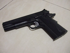 Colt 1911 Kimber, shot with F31fd