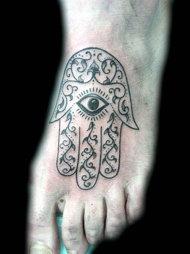 Tatuaje Mano de Fatima Pupa Tattoo 