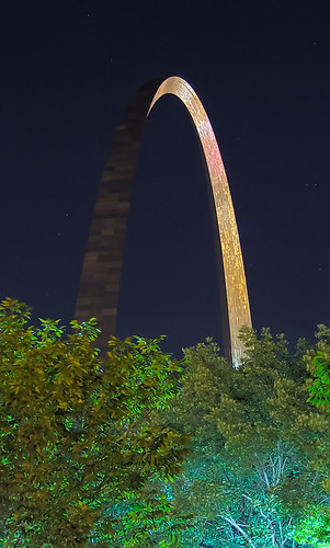 Gateway Arch, in Saint Louis, Missouri, USA - night