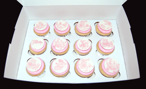 pink french toile cupcakes