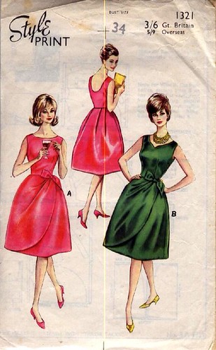 Bell skirt cocktail dress Style pinted pattern, vintage 60s