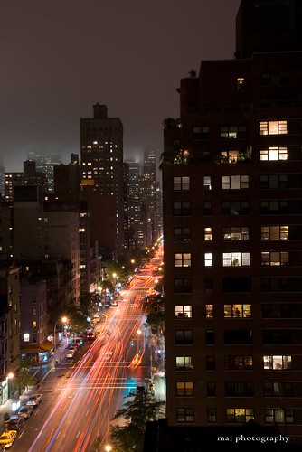 NYC. Night traffic
