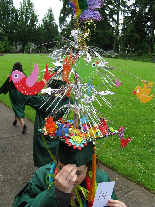 MBS Foreword Online - UO Mortarboard Decorating Contest - Duck Store