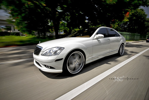 360 Forged Mercedes S550 on Straight 5ive