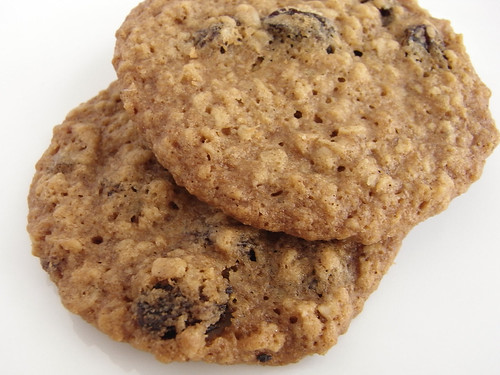 09-04 oatmeal raisin cookie