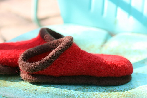 Christmas Clogs :: Felted