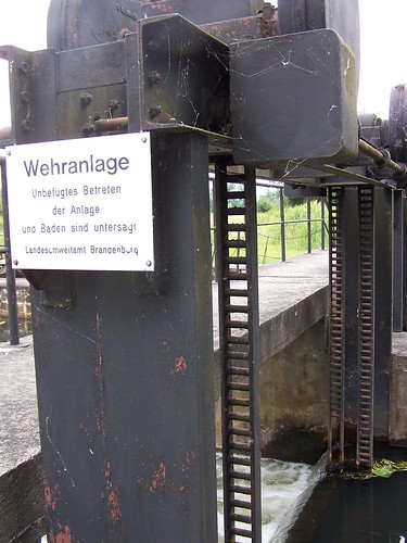 Wehranlage (weir, dam)