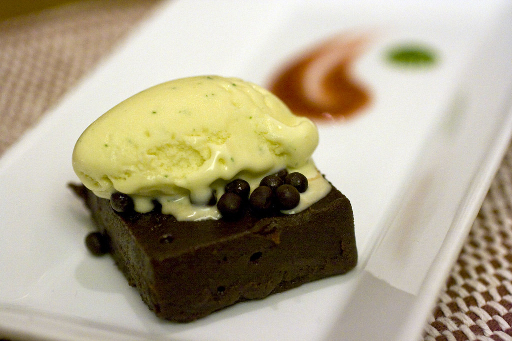 Chocolate Custard Cake with Mint Ice Cream