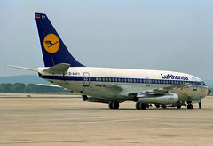 Lufthansa B737-230 D-ABFY GRO 07/02/1990