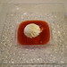 Gazpacho de fresones con helado de queso de cabra