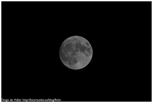 Luna-20080618-001.jpg
