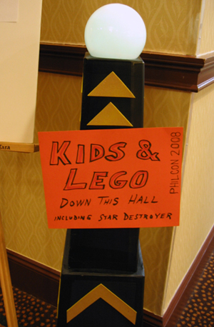 Kids & Lego (Click to enlarge)