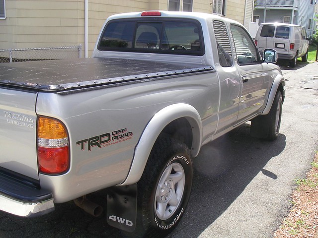 2002 toyota tacoma limited v6 trd