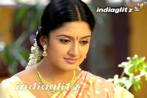 Tamil Actress Ranjitha photos and videos