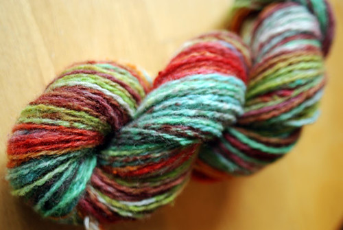 dyed recycled shetland wool