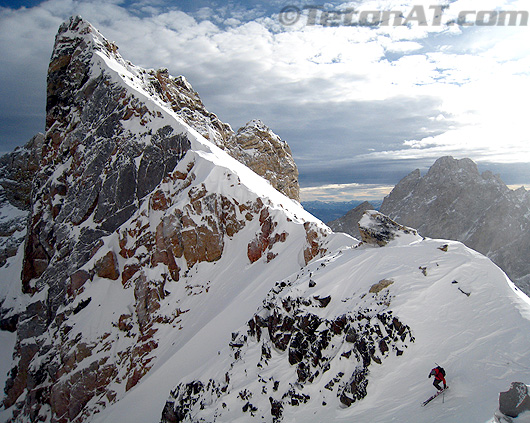 Reed skis into Dike Couloir