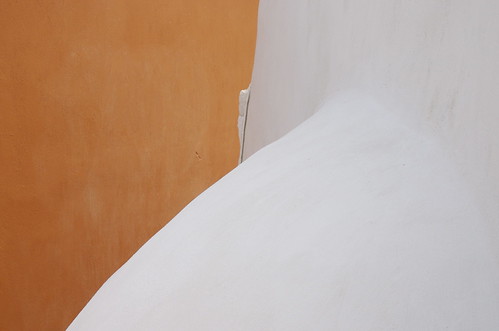 Photograph of a detail of a house in Oia, Santorini, June 2008.