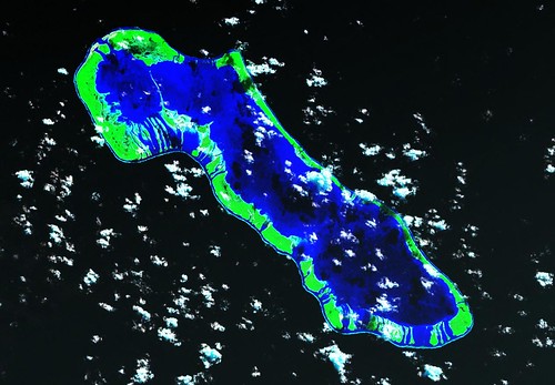 Anaa Atoll FP - Landsat ETM+ Image S-06-15_2000 (1-125,000)