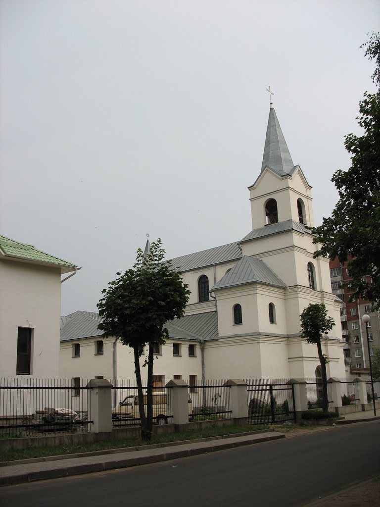 : Catholic church of Saint Andrew Baboli