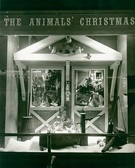 Animals' Christmas display at Macy's