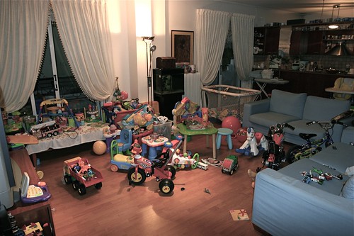A full with toys living room is our kids' heaven!