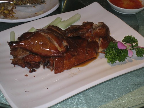 roasted duck. very good... crispy skin and the duck is very tasty - fresh duck. not like those frozen ones where the meat is tasteless and lost its original flavor. the sauce they gave to go with the duck is great too!