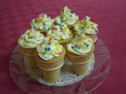 ice cream cone cupcakes inspired by 