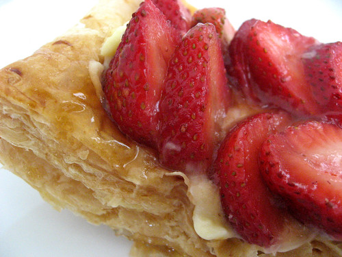 06-10 strawberry puff pastry